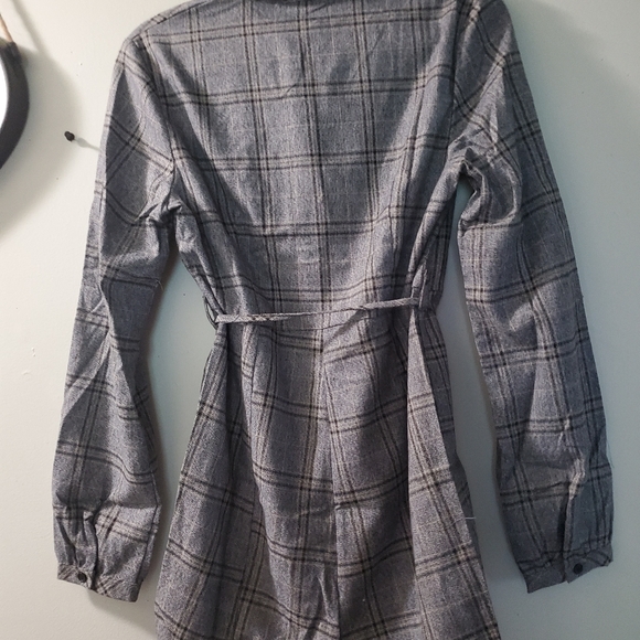 Emory parks fun romper casual to dressy long-sleev - Picture 2 of 6